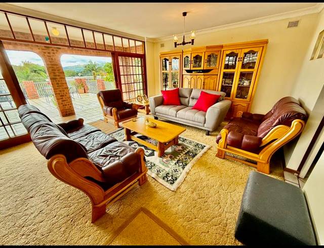 4 BEDROOM HOUSE FOR SALE IN CHASE VALLEY HEIGHTS